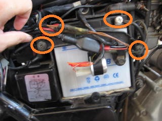 エリミネーター 125 バッテリー交換② | メモ超